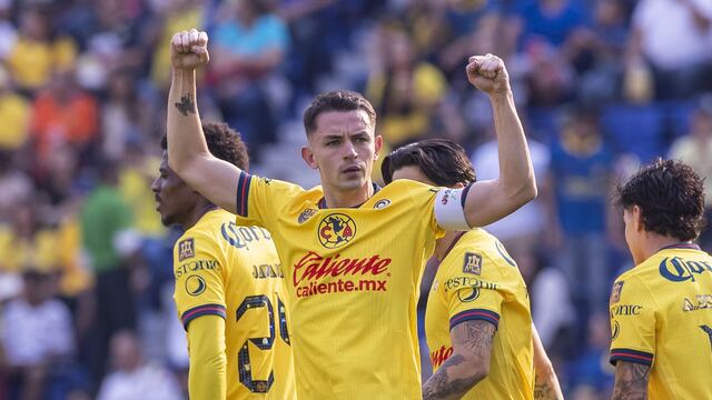 Álvaro Fidalgo en el América vs Mazatlán.