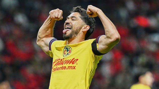 Henry Martín rompió su sequía goleadora ante Cruz Azul.