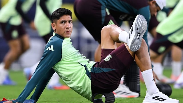 Edson Álvarez con la Selección Mexicana.