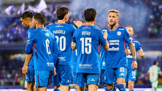¡Deja huella en CU! Cruz Azul apunta a marca histórica en el Olímpico Universitario.