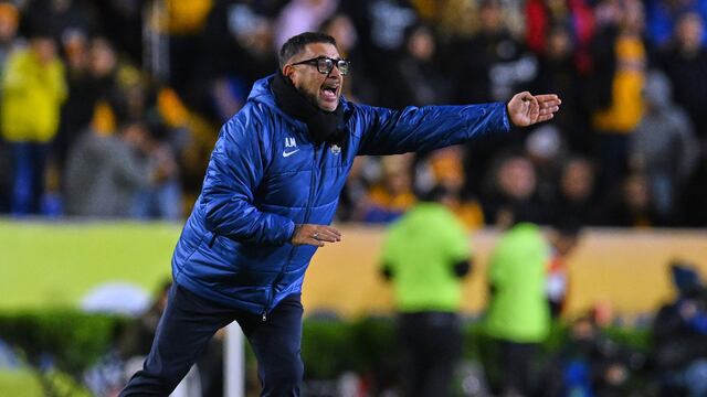 Antonio Mohamed, en su paso por la Liga MX.